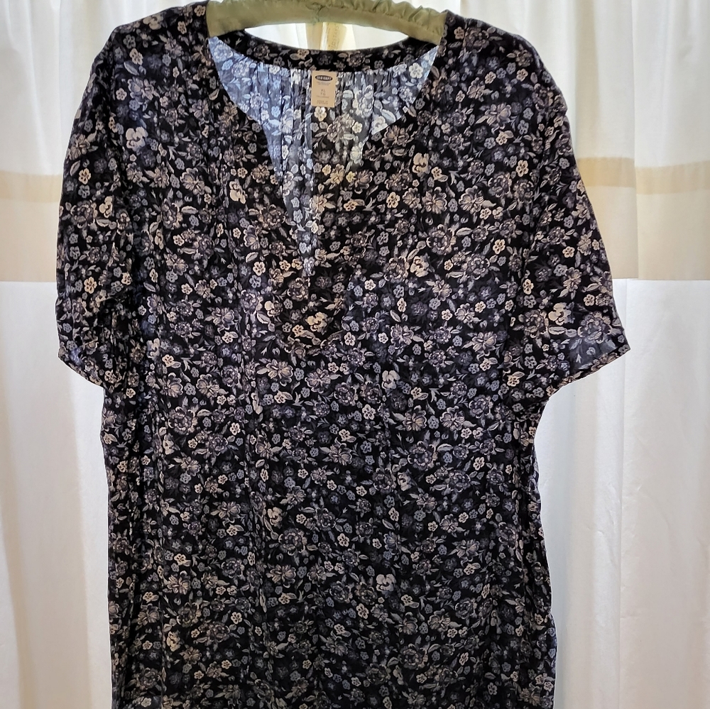 Old Navy tunic type top xl tall